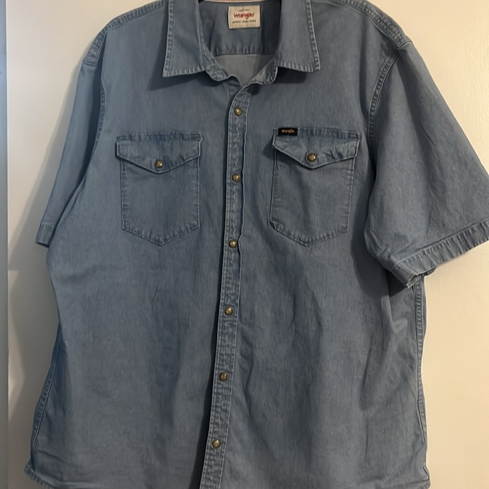 Men’s wrangler iconic cowboy wash denim shirt
